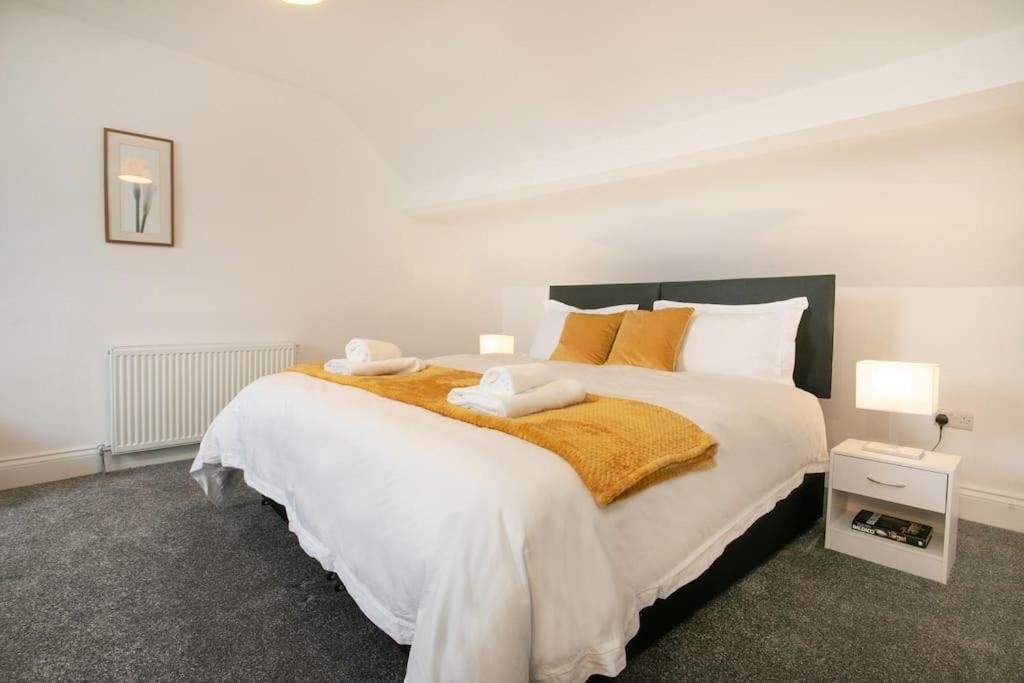 Вілла Cudworth House, Barnsley For Contractors & Families, Free Parking, High Speed Wifi Etc Екстер'єр фото
