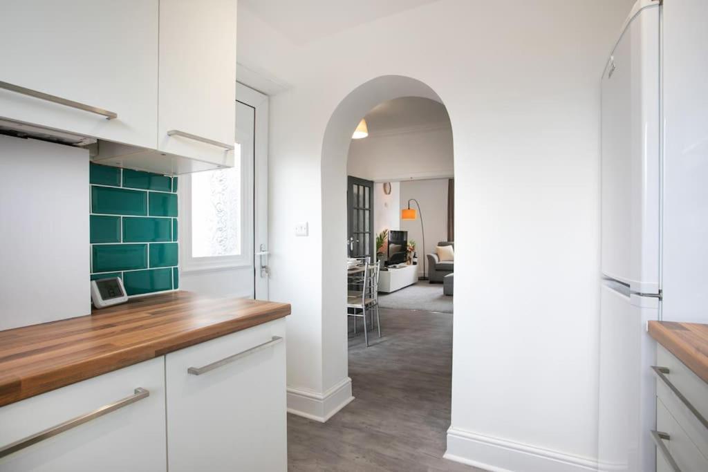 Вілла Cudworth House, Barnsley For Contractors & Families, Free Parking, High Speed Wifi Etc Екстер'єр фото