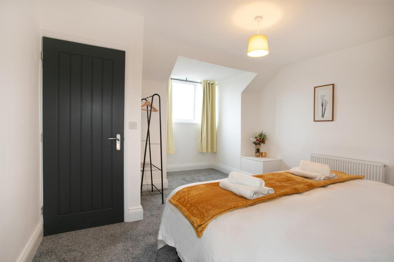 Вілла Cudworth House, Barnsley For Contractors & Families, Free Parking, High Speed Wifi Etc Екстер'єр фото