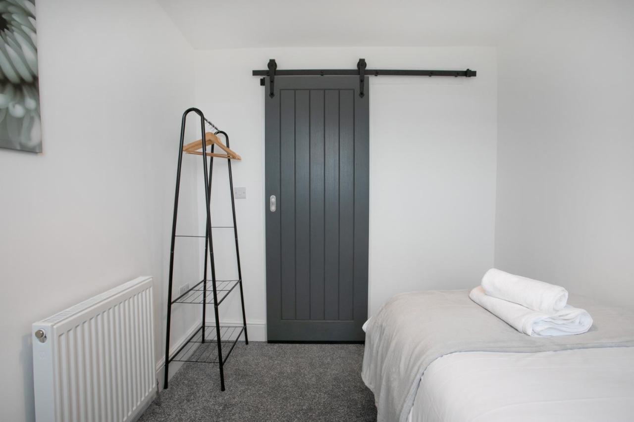 Вілла Cudworth House, Barnsley For Contractors & Families, Free Parking, High Speed Wifi Etc Екстер'єр фото